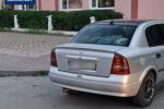 В Ужгороде пьяный на Daewoo "не заметил" припаркованный Opel и исчез с места ДТП 