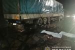 Смертельное ДТП в Закарпатье: Байкер на полном ходу влетел в фуру 