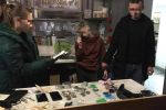В Ужгороде наркоторговку взяли на "горячем": Проворачивала сделки в кафе