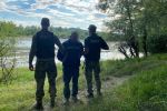Уклонисты из Закарпатья собрались бежать в Румынию по мелководью