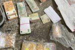 В п/п Ягодын поймали дипломата-контрабандиста с 16 кг золота, валютой и сигаретами