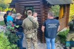 В Закарпатье бизнесмена-переправщика задержали несмотря на "маневры"