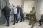 В Ужгороді правоохоронці вриваються з обшуками у свої ж установи