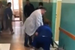 В обласній лікарні Закарпаття пацієнт влаштував бійку з лікарем 