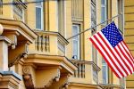 Американское посольство в Москве призвало граждан США немедленно выехать из РФ