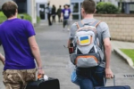В ЕС начинают действия по возвращению мужчин в Украину