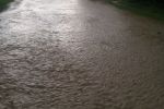 В Закарпатье бушующая непогода создает "плавающие города" и этому нет предела! 