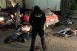 В Закарпатье сотрудники СБУ блокировали канал для незаконной переправки нелегалов