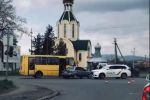 В Ужгороде на центральной улице авария с участием пассажирского автобуса 