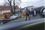 ДТП на Закарпатье: Один из автомобилей отбросило на пешеходную часть, водители в ярости 