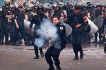 Сотни демонстрантов вновь собрались в центре Каира