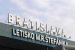 До 2012 года планируется открыть регулярные авиарейсы от Братиславы до Ужгорода