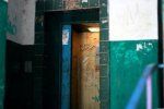 Ужгородские лифты давно превратились в бесплатные туалеты