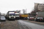 300 дальнобойщиков намерены перекрыть трассу Одесса-Киев