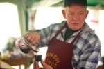 В Мукачево на Закарпатье третий день продолжается фестиваль "Червене вино"