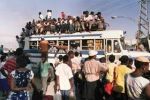 Из-за неисправностей на юге Гаити перевернулся автобус