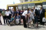 В Ужгороде людям с особыми потребностями подарили автобус