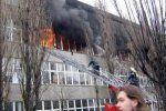 В Ужгороде МЧСникам удалось потушить пожар на обувной фабрики