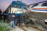 Лобовое столкновение поездов в Турции: есть пострадавшие