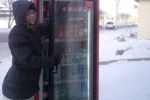 В Ужгороде на улице Заньковецкой ограбили холодильник магазина «АВС»