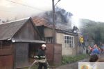 В Закарпатье огромный пожар уничтожил три жилых дома
