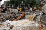 Дожди за два дня создали угрозу паводка на Закарпатье