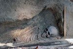 В Ужгородском районе нашли ржавую гранату и кости человека