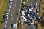Крупное ДТП на немецком автобане: 3 погибших, 35 раненых