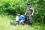 В Закарпатье пограничники задержали парня с 6 ящиками сигарет