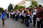 В Ужгороде собралось 50 протестующих около Белого Дома