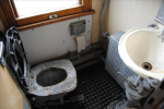 В Україні в поїздах з 1 червня туалети стануть платними