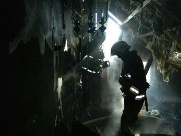 Разрушительный пожар в Закарпатье: Кадры словно взяты из фильма 
