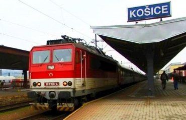 Кошице та Ужгород планують з’єднати поїздом, який згодом курсуватиме до Братислави і Праги