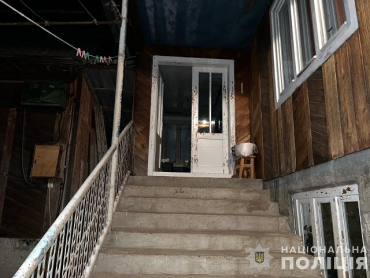  В Закарпатье бандит посреди ночи вломился в дом женщины 