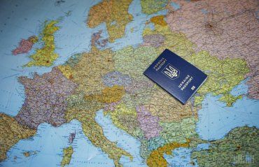 Колишній очільник Закарпаття: "Паспорт у Євросоюз – не загроза"