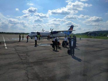 Аэропорт в Ужгороде принял самолет, наполненный хасидами