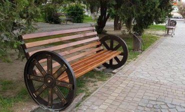 "Лавки на колесах" встановили у закарпатському місті Іршава