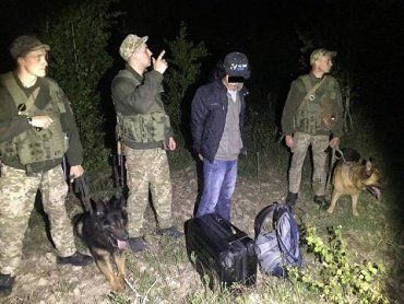 Иностранцев без документов задержали пограничники в Закарпатье