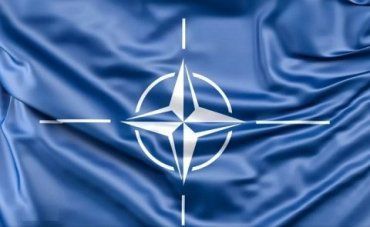 НАТО предоставила Украине статус партнера "расширенных возможностей"