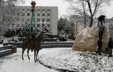 У неофіційніій столиці угорців Закарпаття встановлять Ференца Ракоці Другого на коні