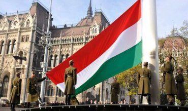 Росія та Угорщина збираються об’єднатися для "захисту прав" угорської нацменшини Закарпаття