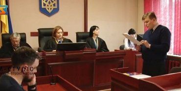 Справу про жорстоке вбивство працівника автозаправки у Мукачево суд розгляне лише 28 січня