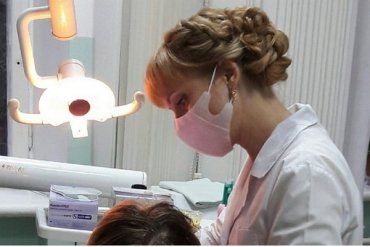 Навесні зубні лікарі в Україні масово втратять роботу