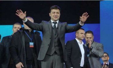 Наймолодший президент України святкує 42-й день народження