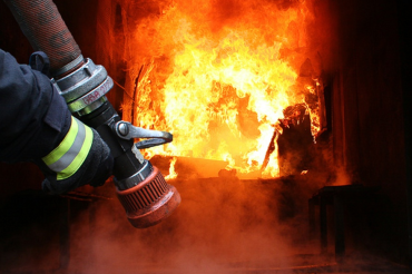 З вогнем у житловому будинку боролися рятувальники обласного центру Закарпаття