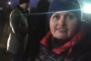 Населення Нових Санжар обіцяє спалити санаторій разом з евакуйованими українцями
