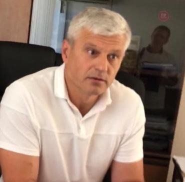 Ужгородський прокурор вручив підозру розшуканому директору Департаменту міського господарства Володимира Бабидорича — попереду суд