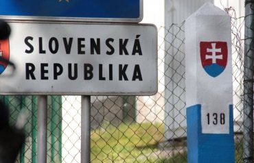 Коронавірус. Словаччина, яка запровадила надзвичайний стан, закрила митні переходи з Угорщиною, Чехією та Австрією