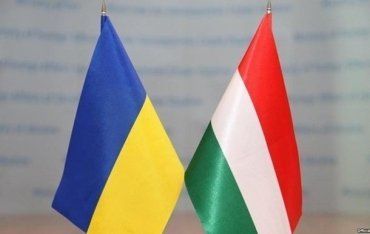 Будапешт не штрафуватиме українців за прострочені візи