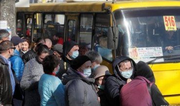 Уряд Шмигаля "спростив" умови перевезення населення автобусами, тролейбусами та трамваями